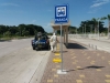 Se&ntilde;alizaci&oacute;n horizontal para distanciamiento en paradas de buses en Daule