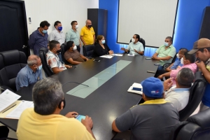 Representantes de Transportistas Alternativo Excepcional (Tricimotos) de la Mancomunidad se reunieron con Gerente General de la ATM Centro Guayas - EP
