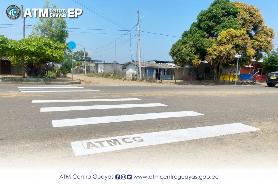 Implementaci&oacute;n de Se&ntilde;al&eacute;tica Horizontal recinto Pueblo Nuevo cant&oacute;n Isidro Ayora
