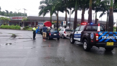 Operativos de control vehicular en la parroquia La Aurora