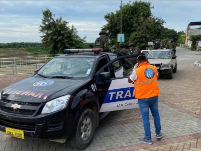 Continuamos con los operativos de control vehicular en el cant&oacute;n Santa Luc&iacute;a