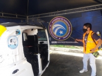 Desinfecci&oacute;n de los transportes alternativos de tricimotos en el cant&oacute;n Daule